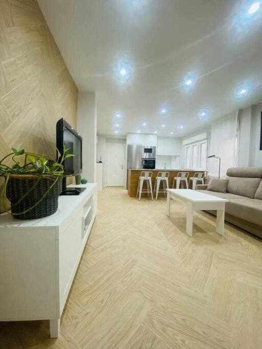 Argus Poniente By Silastur Apartment Gijon
